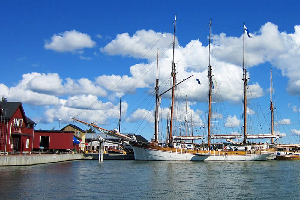 На автомобиле по Аландам