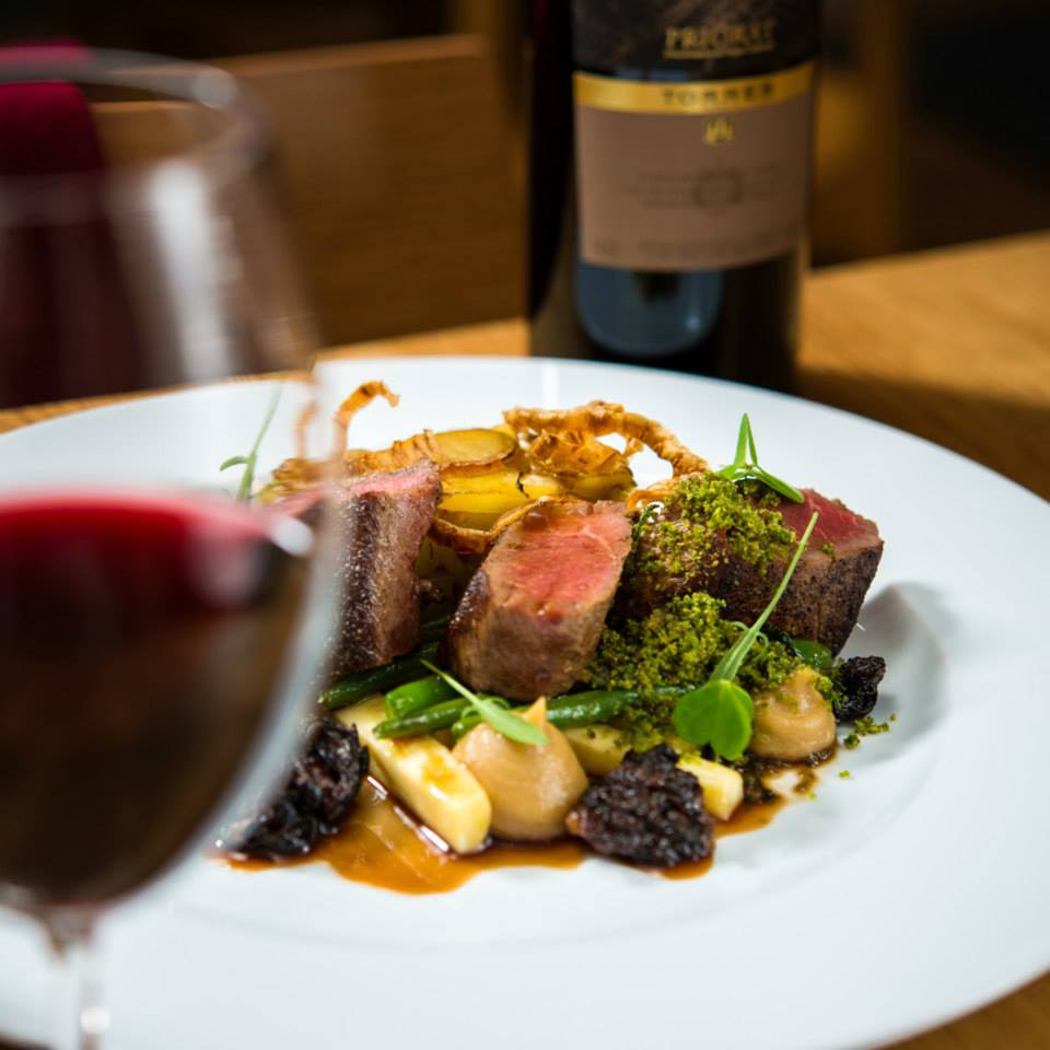 Любимое место местных жителей, Copas y Tapas в районе Клууви – это ресторан с южными веяниями на финский лад.